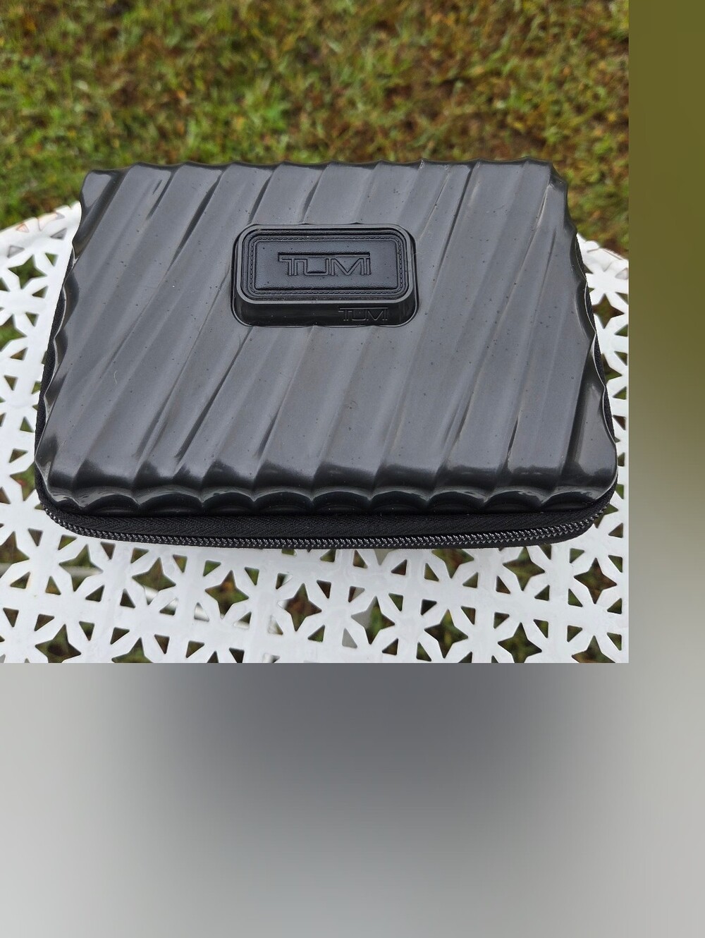 Tumi Black Ribbed Hard-Shell Travel Toiletry Case